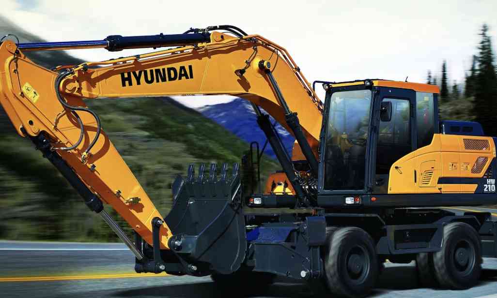 Колесный экскаватор Hyundai HW140