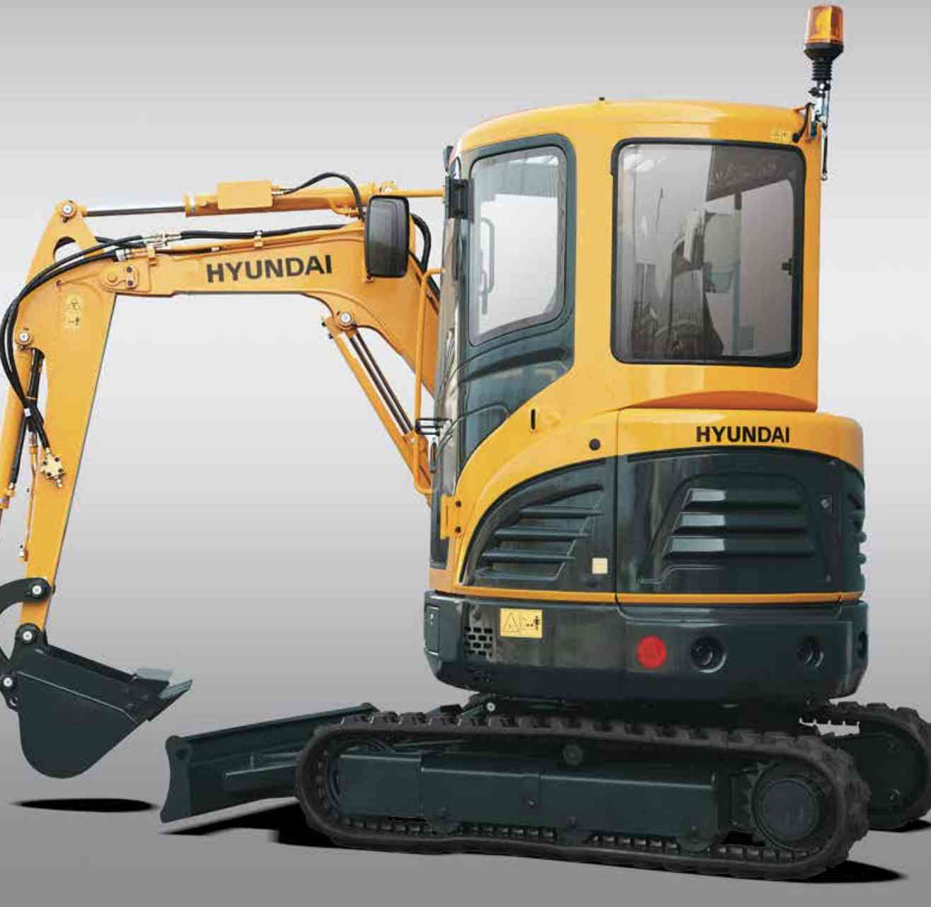 Гусеничный экскаватор Hyundai R25Z-9AK