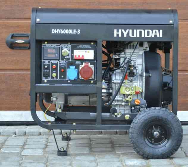 Дизельный генератор HYUNDAI DHY 6000LE-3
