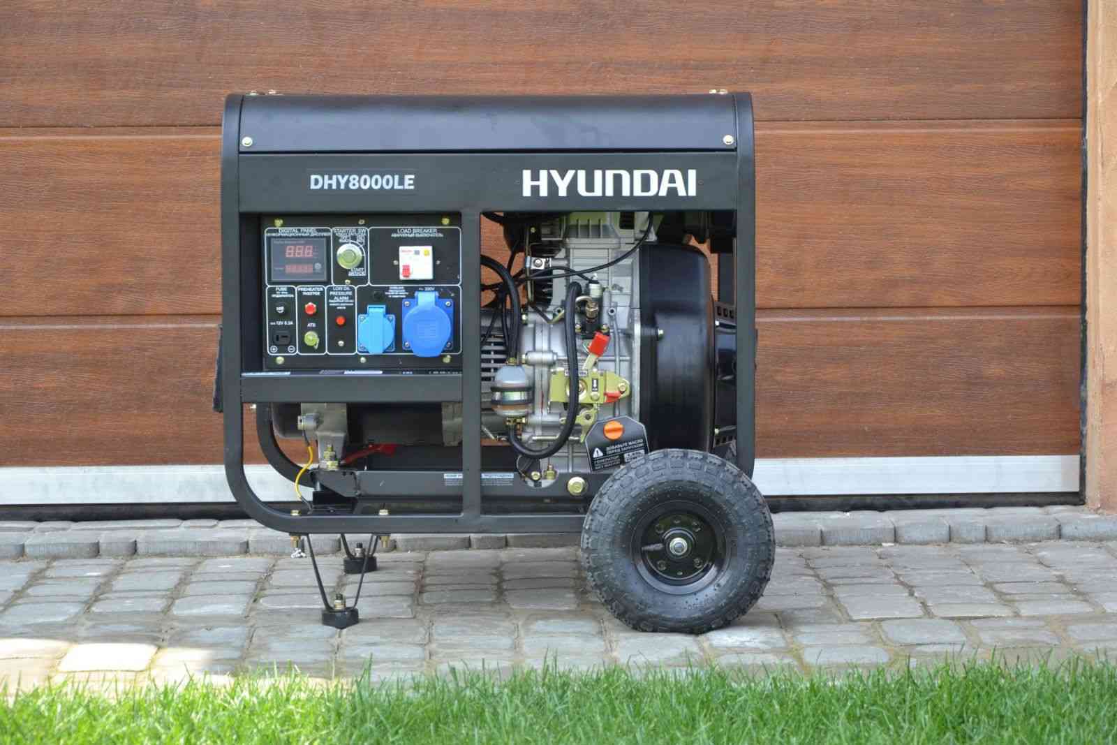 Дизельный генератор HYUNDAI DHY 8000LE